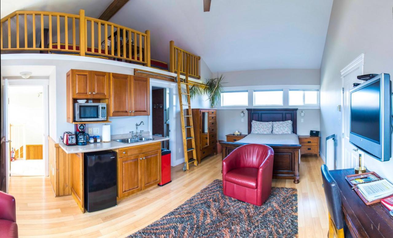 Birds Of A Feather Victoria Oceanfront Studio Suites Colwood Luaran gambar