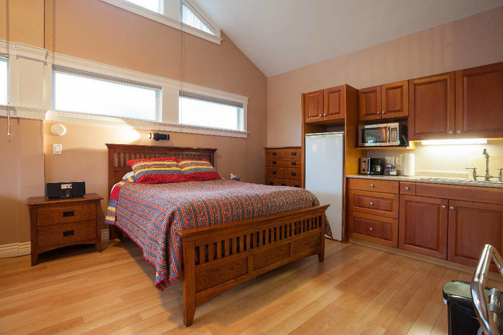 Birds Of A Feather Victoria Oceanfront Studio Suites Colwood Luaran gambar