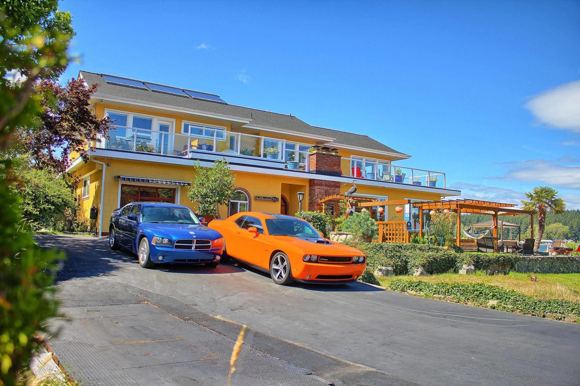 Birds Of A Feather Victoria Oceanfront Studio Suites Colwood Luaran gambar